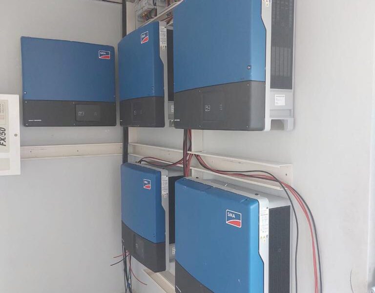 Hybrid solar and battery solution